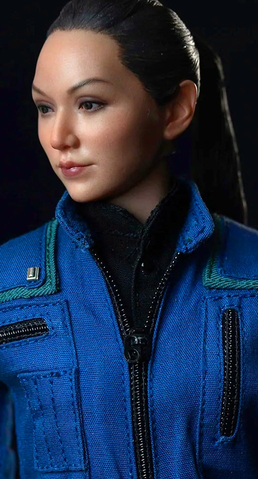 Star Trek - Enterprise: Ensign Hoshi Sato, 1/6 Figur von EXO-6