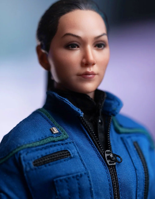 Star Trek - Enterprise: Ensign Hoshi Sato, 1/6 Figur von EXO-6