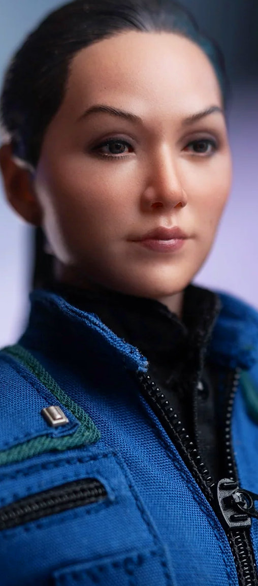 Star Trek - Enterprise: Ensign Hoshi Sato, 1/6 Figur von EXO-6
