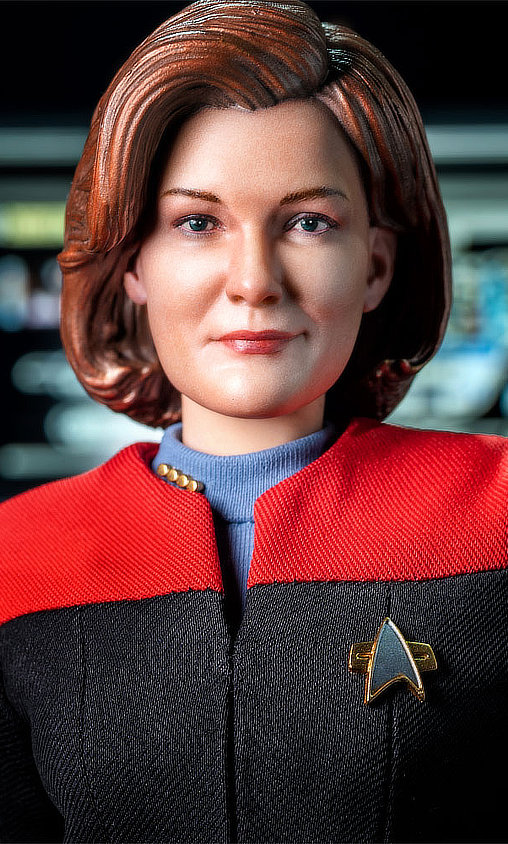 Star Trek - Voyager: Captain Kathryn Janeway, 1/6 Figur von EXO-6