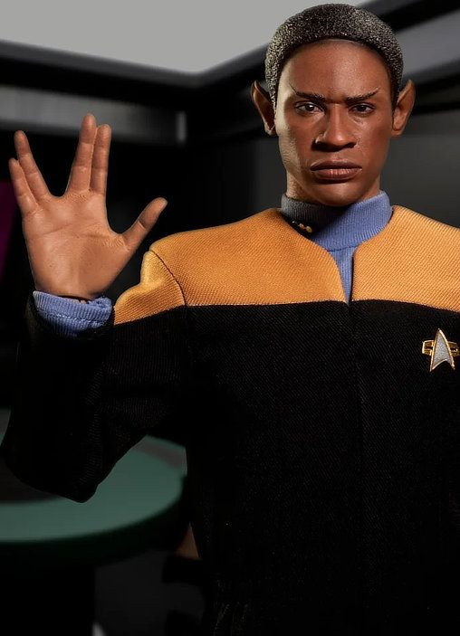 Star Trek - Voyager: Lt. Commander Tuvok, 1/6 Figur von EXO-6