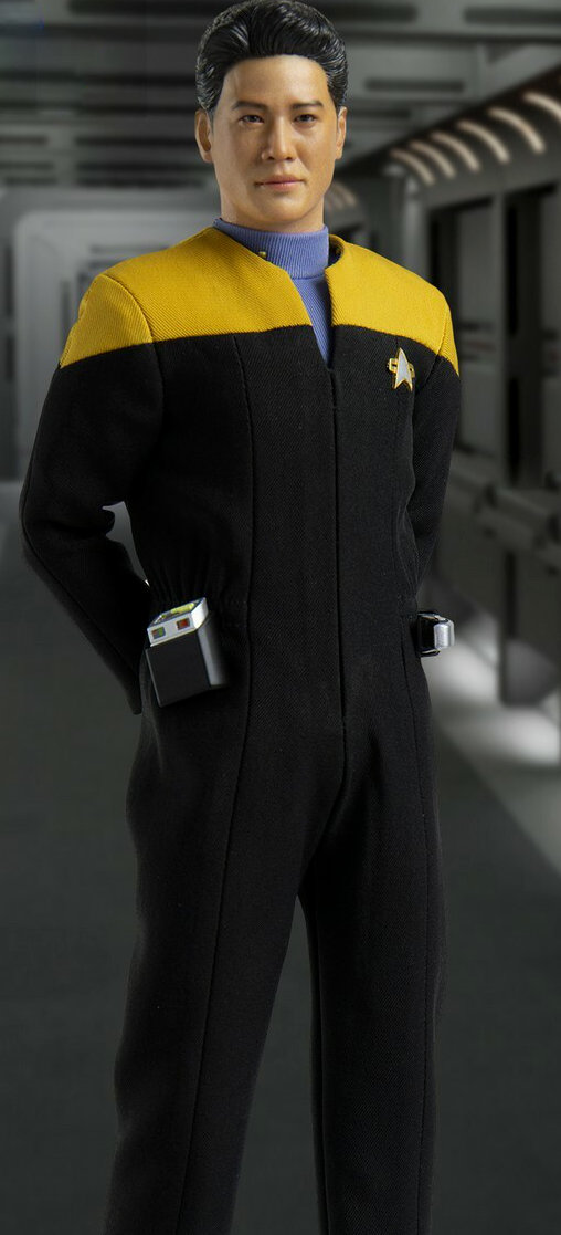 Star Trek - Voyager: Ensign Harry Kim, 1/6 Figur von EXO-6