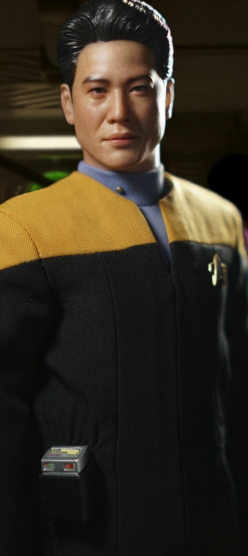 Star Trek - Voyager: Ensign Harry Kim, 1/6 Figur von EXO-6