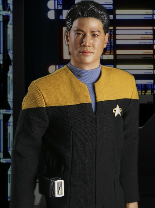 Star Trek - Voyager: Ensign Harry Kim, 1/6 Figur von EXO-6
