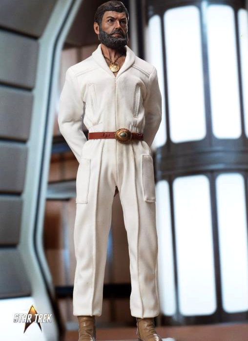 Star Trek - The Motion Picture: Dr. Leonard Bones McCoy, 1/6 Figur von EXO-6