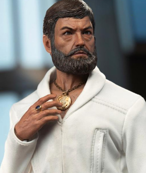 Star Trek - The Motion Picture: Dr. Leonard Bones McCoy, 1/6 Figur von EXO-6