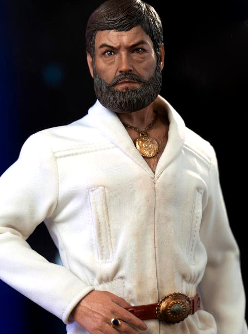 Star Trek - The Motion Picture: Dr. Leonard Bones McCoy, 1/6 Figur von EXO-6