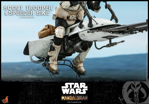 Star Wars - The Mandalorian: Scout Trooper mit Speeder Bike, 1/6 Figur von Hot Toys