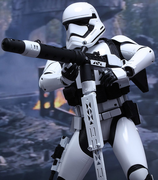 Star Wars - Episode VII - The Force Awakens: First Order Stormtrooper Set, 1/6 Figur von Hot Toys