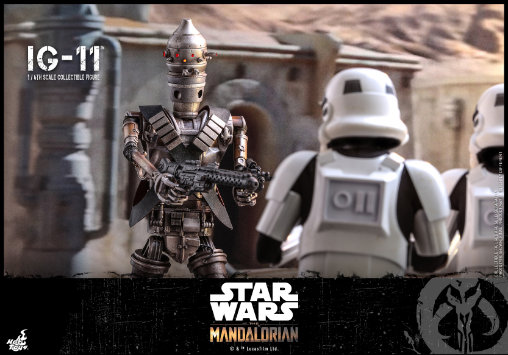 Star Wars - The Mandalorian: IG-11, 1/6 Figur von Hot Toys