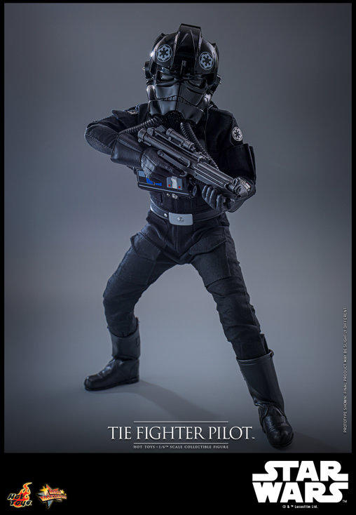 Star Wars - Episode IV - A New Hope: TIE Fighter Pilot, 1/6 Figur von Hot Toys