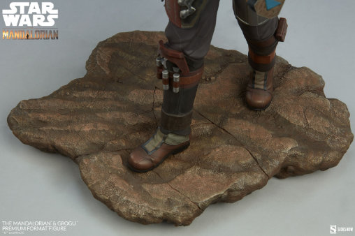 Star Wars - The Mandalorian: The Mandalorian und Grogu, Premium Format Figur von Sideshow