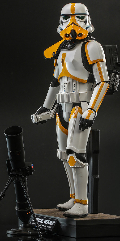 Star Wars - The Mandalorian: Artillery Stormtrooper, 1/6 Figur von Hot Toys