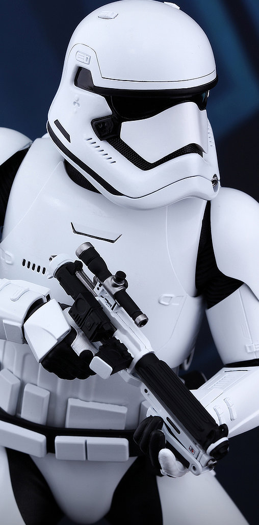 Star Wars - Episode VII - The Force Awakens: First Order Stormtrooper, 1/6 Figur von Hot Toys