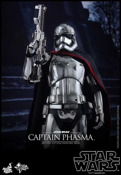 Star Wars - Episode VII - The Force Awakens: Captain Phasma, 1/6 Figur von Hot Toys
