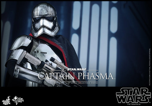 Star Wars - Episode VII - The Force Awakens: Captain Phasma, 1/6 Figur von Hot Toys