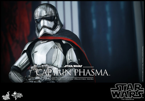 Star Wars - Episode VII - The Force Awakens: Captain Phasma, 1/6 Figur von Hot Toys