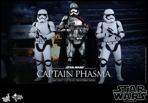 Star Wars - Episode VII - The Force Awakens: Captain Phasma, 1/6 Figur von Hot Toys