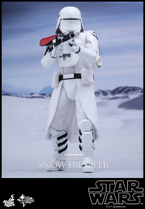 Star Wars - Episode VII - The Force Awakens: First Order Snowtrooper Officer, 1/6 Figur von Hot Toys