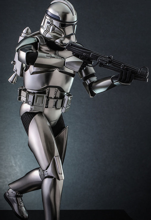 Star Wars - The Clone Wars: Clone Trooper - Chrome Version, 1/6 Figur von Hot Toys