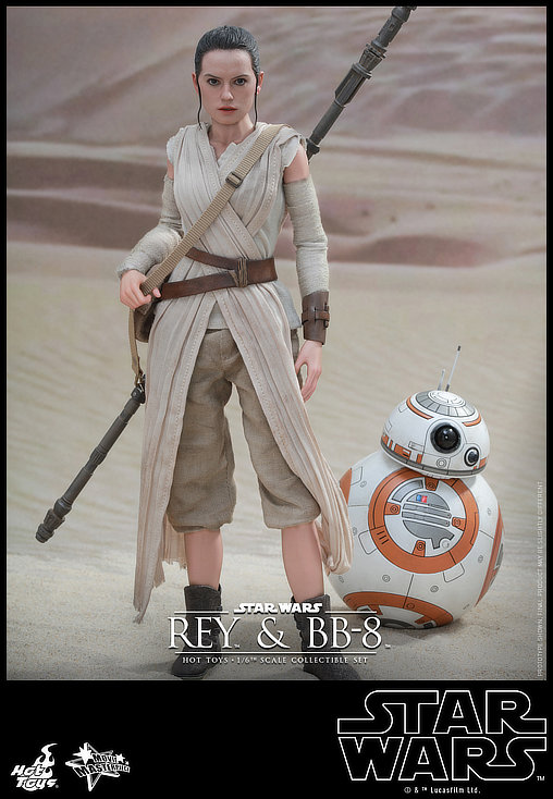 Star Wars - Episode VII - The Force Awakens: Rey und BB-8, 1/6 Figur von Hot Toys