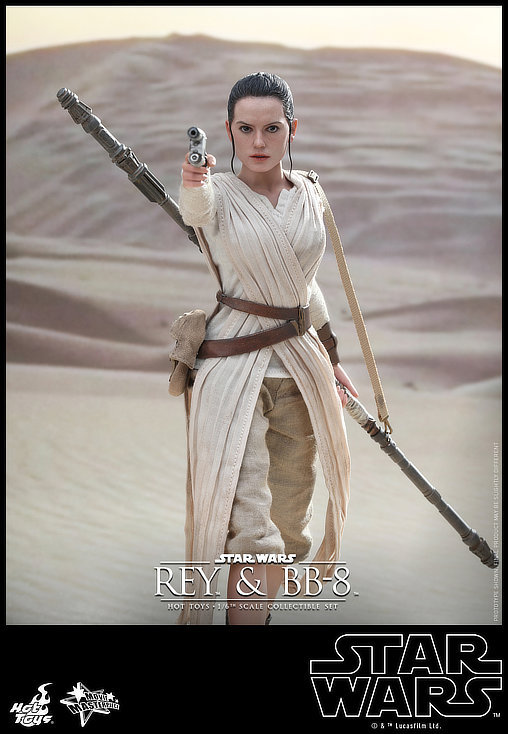 Star Wars - Episode VII - The Force Awakens: Rey und BB-8, 1/6 Figur von Hot Toys