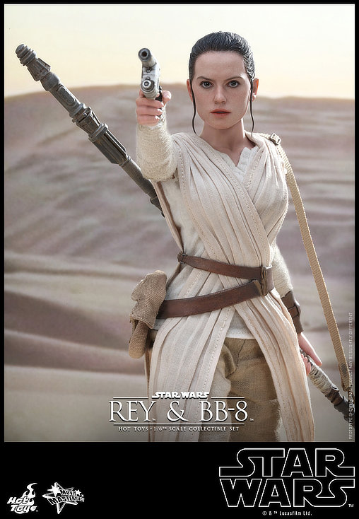 Star Wars - Episode VII - The Force Awakens: Rey und BB-8, 1/6 Figur von Hot Toys