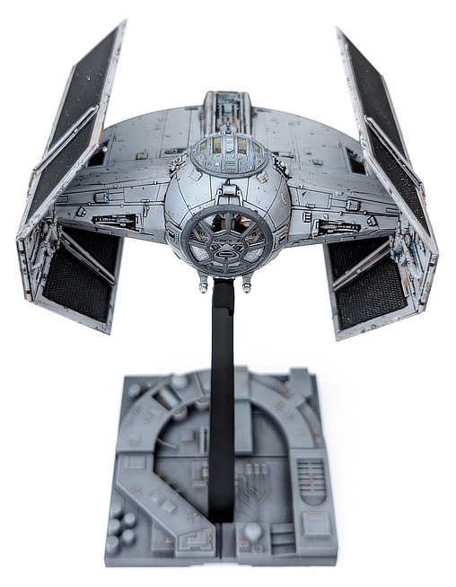 Star Wars - Episode IV - A New Hope: Darth Vaders Advanced X1 TIE Fighter, Fertig-Modell von SPACEart