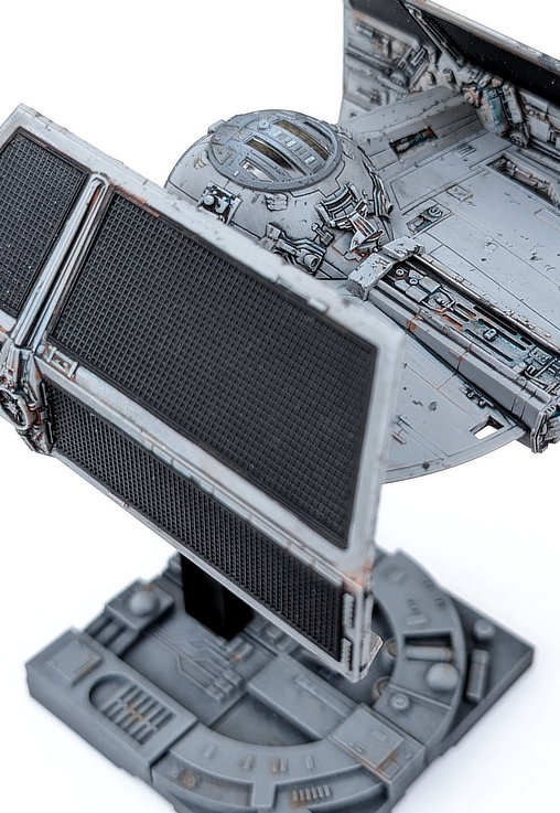 Star Wars - Episode IV - A New Hope: Darth Vaders Advanced X1 TIE Fighter, Fertig-Modell von SPACEart