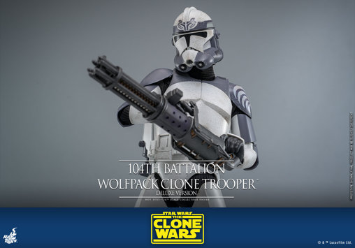 Star Wars - The Clone Wars: 104th Battalion Wolfpack Clone Trooper - Deluxe, 1/6 Figur von Hot Toys