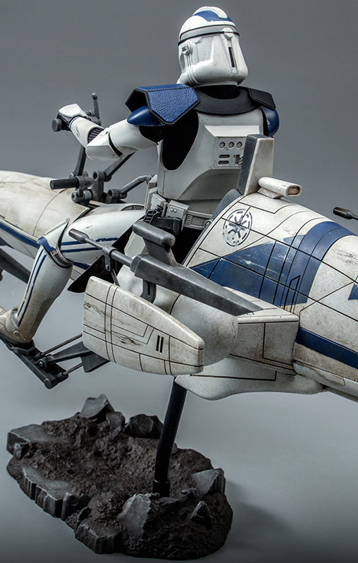 Star Wars - The Clone Wars: Commander Appo und BARC Speeder, 1/6 Figur von Hot Toys