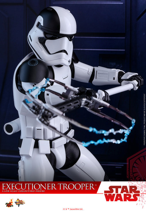 Star Wars - Episode VIII - The Last Jedi: Executioner Trooper, 1/6 Figur von Hot Toys