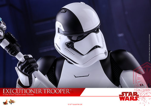Star Wars - Episode VIII - The Last Jedi: Executioner Trooper, 1/6 Figur von Hot Toys