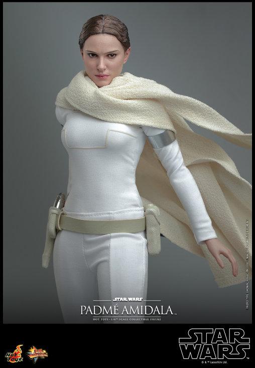 Star Wars - Episode II - Attack of the Clones: Padmé Amidala, 1/6 Figur von Hot Toys