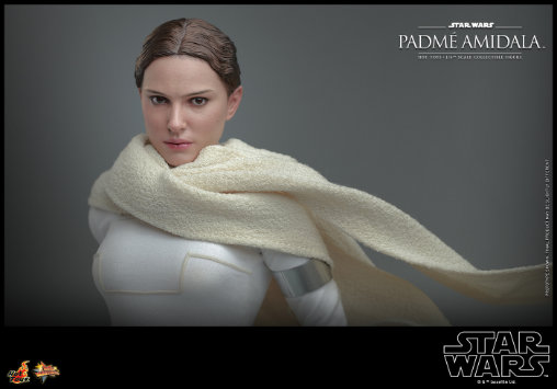 Star Wars - Episode II - Attack of the Clones: Padmé Amidala, 1/6 Figur von Hot Toys
