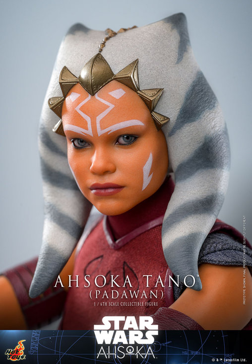 Star Wars - Ahsoka: Ahsoka Tano - Padawan, 1/6 Figur von Hot Toys