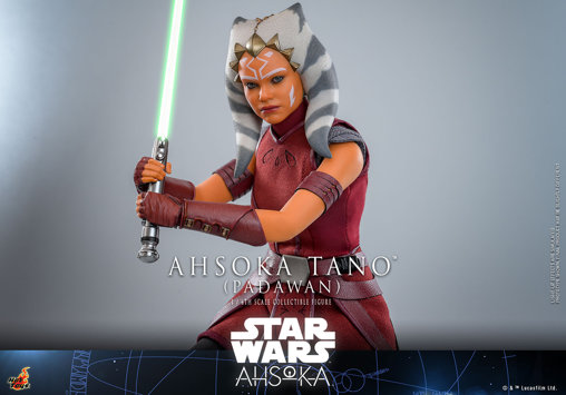 Star Wars - Ahsoka: Ahsoka Tano - Padawan, 1/6 Figur von Hot Toys