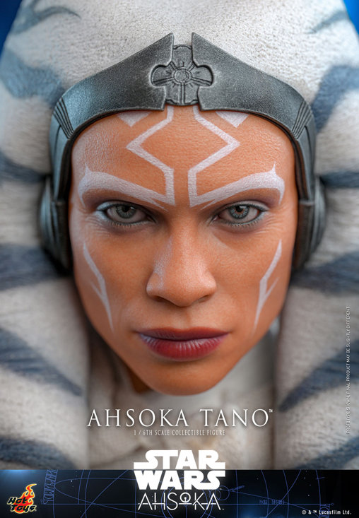 Star Wars - Ahsoka: Ahsoka Tano, 1/6 Figur von Hot Toys