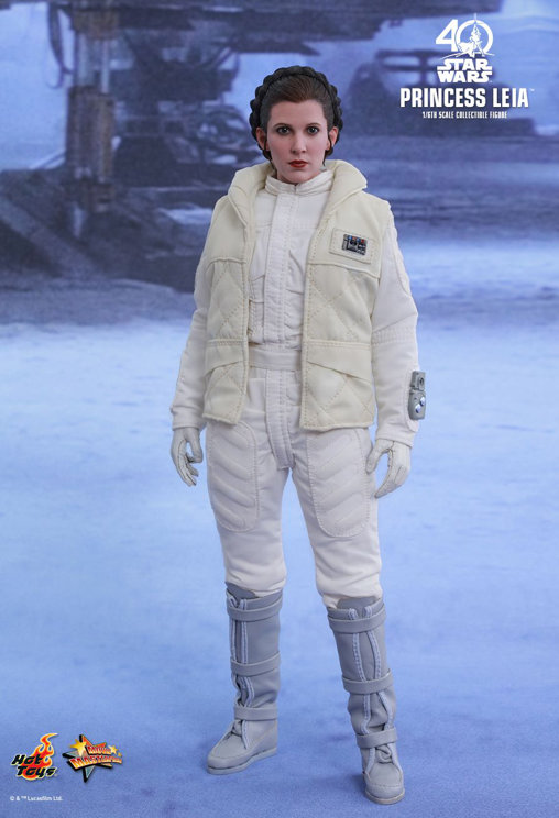 Star Wars - Episode V - The Empire Strikes Back: Prinzessin Leia - Hoth, 1/6 Figur von Hot Toys