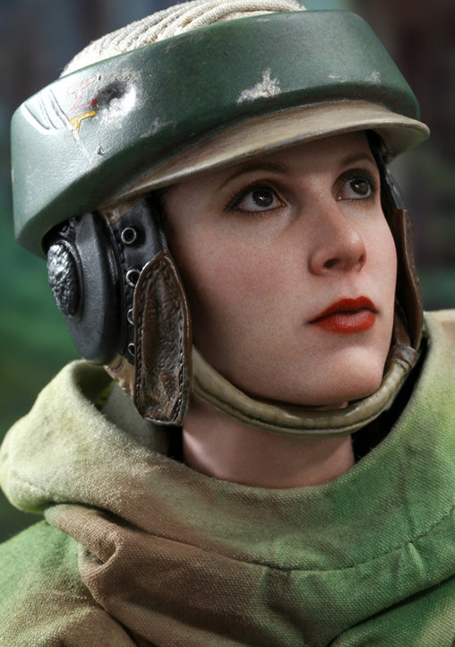 Star Wars - Episode VI - Return of the Jedi: Prinzessin Leia, 1/6 Figur von Hot Toys