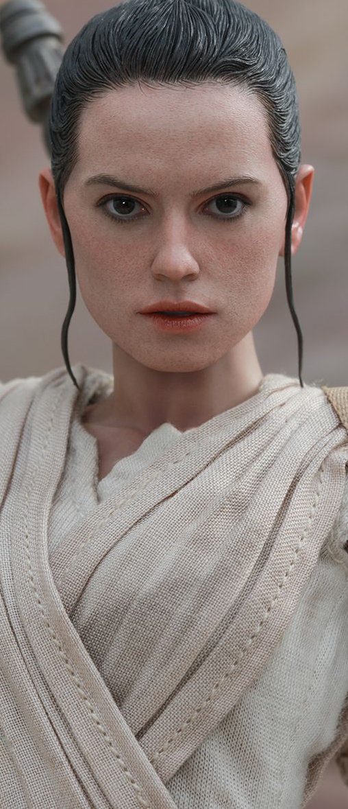 Star Wars - Episode VII - The Force Awakens: Rey, 1/6 Figur von Hot Toys