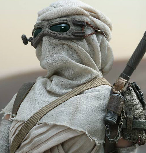 Star Wars - Episode VII - The Force Awakens: Rey, 1/6 Figur von Hot Toys