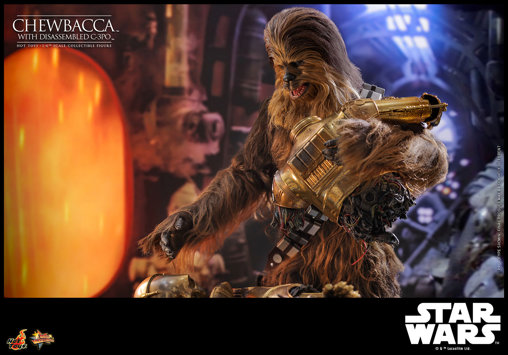 Star Wars - Episode V - The Empire Strikes Back: Chewbacca with disassembled C-3PO, 1/6 Figur von Hot Toys