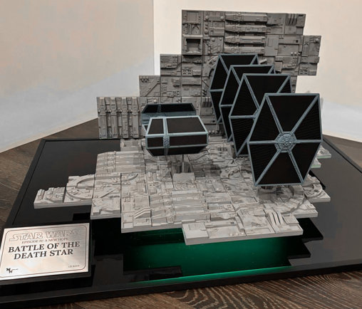 Star Wars - Episode IV - A New Hope: Death Star Battle TIE Fighter Diorama, Diorama von SPACEart