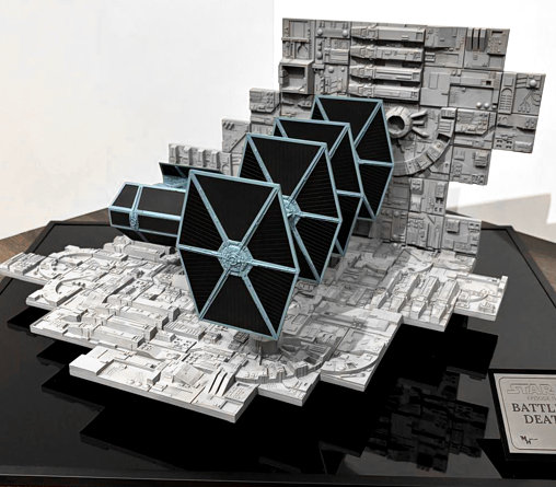 Star Wars - Episode IV - A New Hope: Death Star Battle TIE Fighter Diorama, Diorama von SPACEart