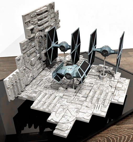 Star Wars - Episode IV - A New Hope: Death Star Battle TIE Fighter Diorama, Diorama von SPACEart