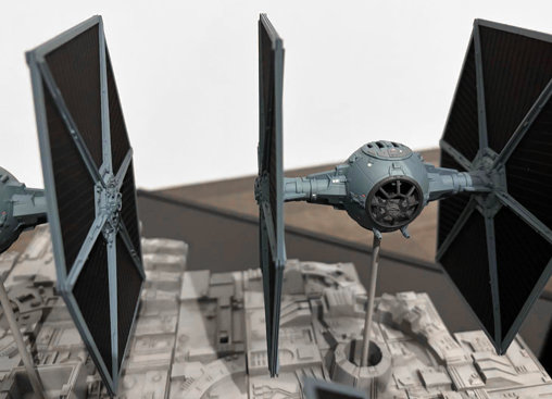 Star Wars - Episode IV - A New Hope: Death Star Battle TIE Fighter Diorama, Diorama von SPACEart