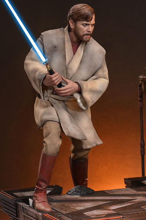 Star Wars - Episode III - Revenge of the Sith: Obi-Wan Kenobi - Mustafar, 1/6 Figur von Hot Toys