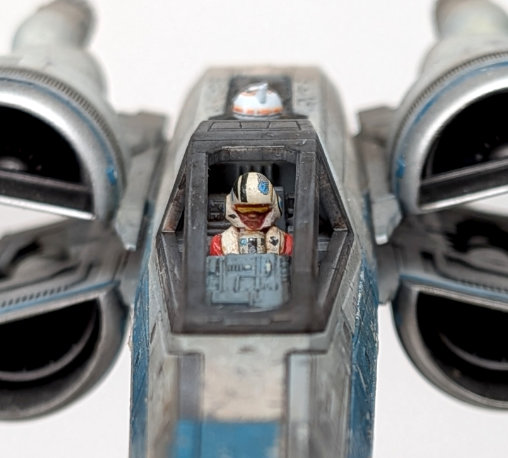 Star Wars - Episode VII - The Force Awakens: T-70 X-Wing Starfighter, Fertig-Modell von SPACEart