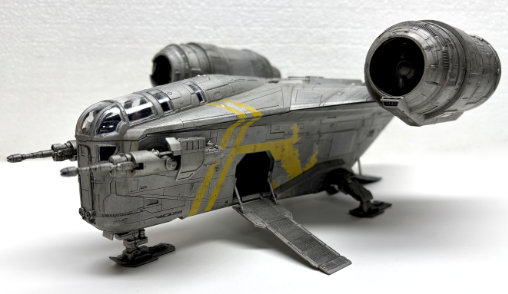Star Wars - The Mandalorian: Razor Crest, Fertig-Modell von SPACEart